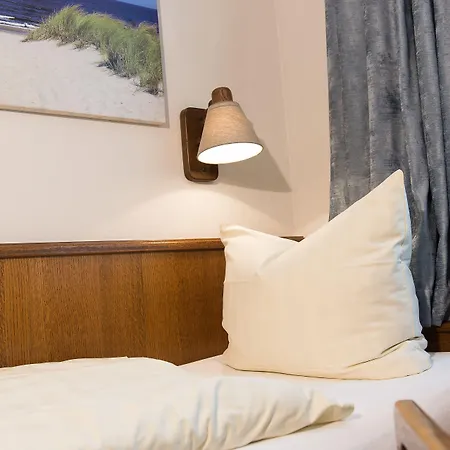 Peters - Genusshotel In Der 3* Wingst